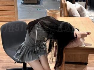 在51cg这里，直达链接你的八卦幻想！