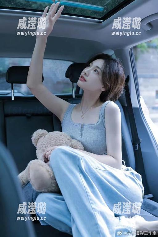 51cg官网，抱着西瓜看八卦，有点小期待呢。