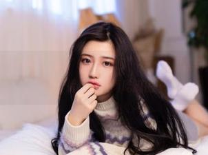 听说ios的“51爱吃瓜”有了夜间模式，我是为了不打扰周围人而吃瓜的…