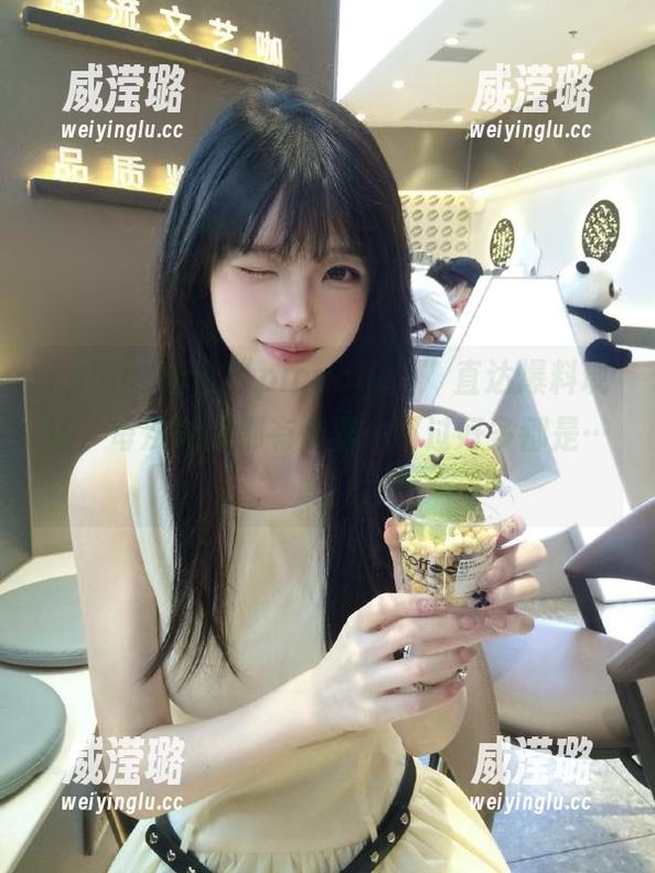 听说“picacgcg”直达爆料现场，每次刷新都有惊喜…不过好多都是…嗯。