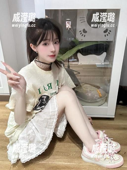 下载zztt740.ccm，收获黑料的同时，别忘了带上你的薯片！