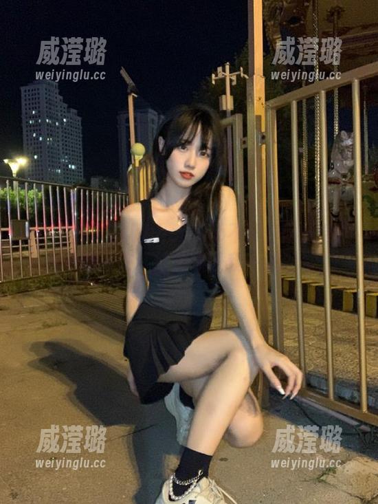 本以为heiliao不打烊网站会忙得不可开交，结果换了我一张沙发？