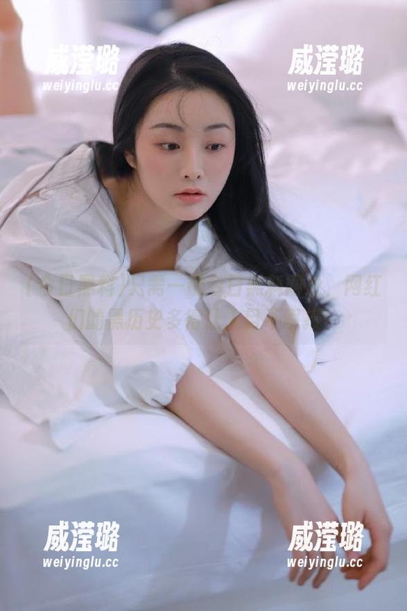 只需一键今日黑料网址，网红们的黑历史多得让人目不暇接！