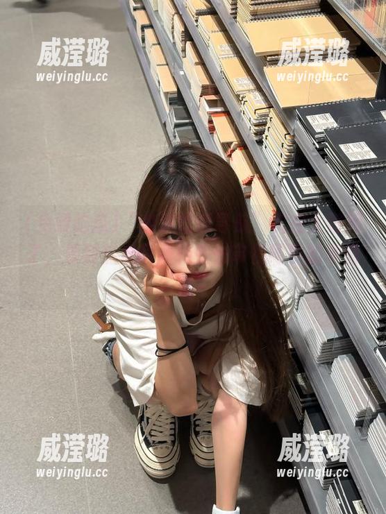 免费吃瓜 “免费吃瓜导航”实在太好用了,看到热点瞬间转头去审视同事的表情包~