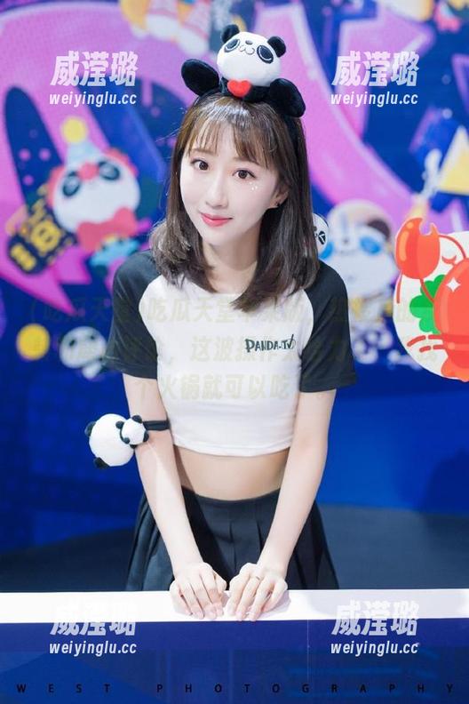 吃瓜天堂苹果版，热搜后的反转和犀利评论，这波操作太给力了，我找个火锅就可以吃了。