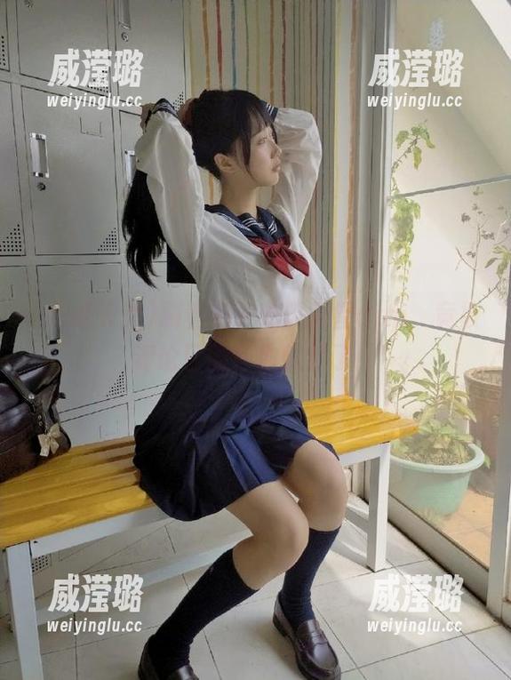 刷着刷着吃瓜天堂app，竟被评论区的狗血惊到了！