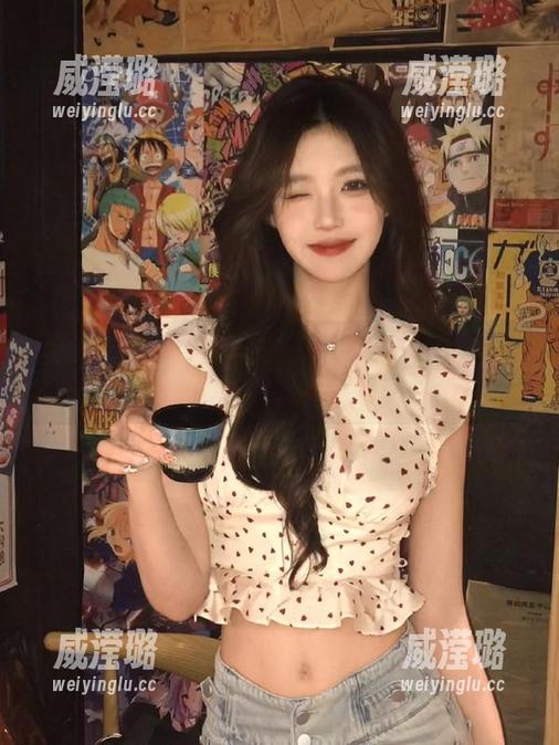 www.51吃瓜网：你的新欢就在那网页里悄悄等着你翻牌！