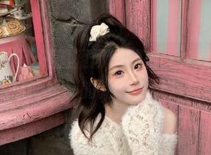 满腹疑问和期待，快跟着我去“吃瓜论坛”的新“地址”探险！