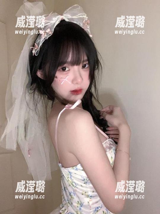 吃瓜论坛 吃瓜论坛直达日常八卦,从抬头瞥见的侧脸,到质疑被曝光的流言。