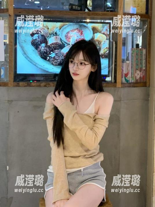 吃瓜部落 又发现“吃瓜部落”网址里一堆有趣的八卦,感情线摇摇欲坠,太让人意外了吧!