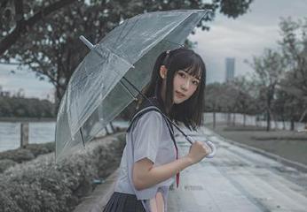 去好莱坞黑料正能量app，感受一手八卦的冲击，你值得拥有！