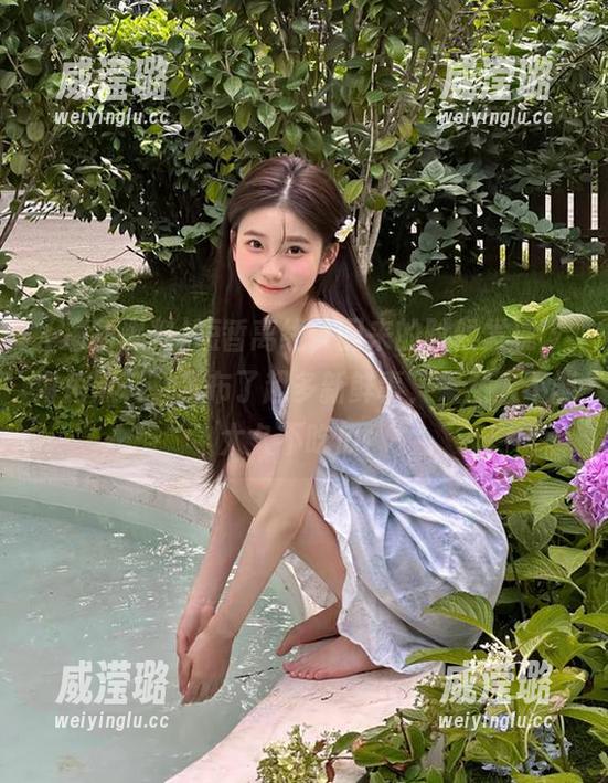 海角黑料 短暂离线,回来的时候发现“海角黑料”发布了超多新鲜事,果然人不能太久不吃瓜!