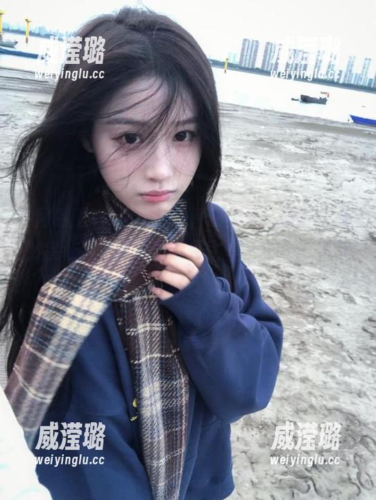 刚刷到“网曝黑料”更新，果然会让我心情跟着云霄飞车一样大起大落！