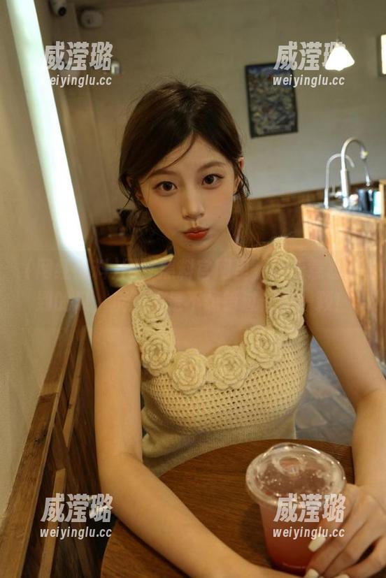 网红黑料官网里，藏着意想不到的瓜，反正我是不想错过任何一颗！