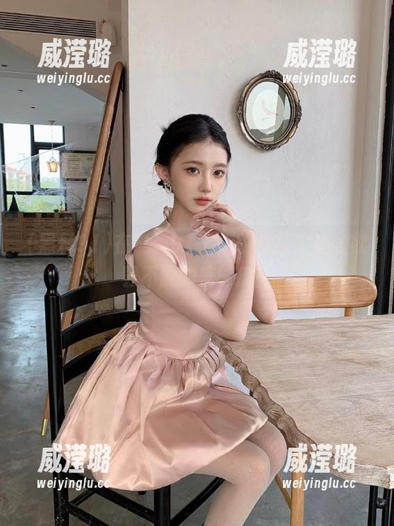 在黑料91上，收藏那些让人欲罢不能的美味瓜！
