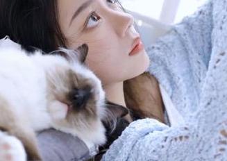 在线抓瓜！这次“黑料吃瓜在线”更新的内容，简直是在挑起好奇心