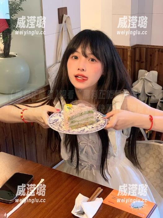 黑料正能量 观看“黑料正能量官网”,瓜越来越多,我的眼睛都快跟不上速度了!