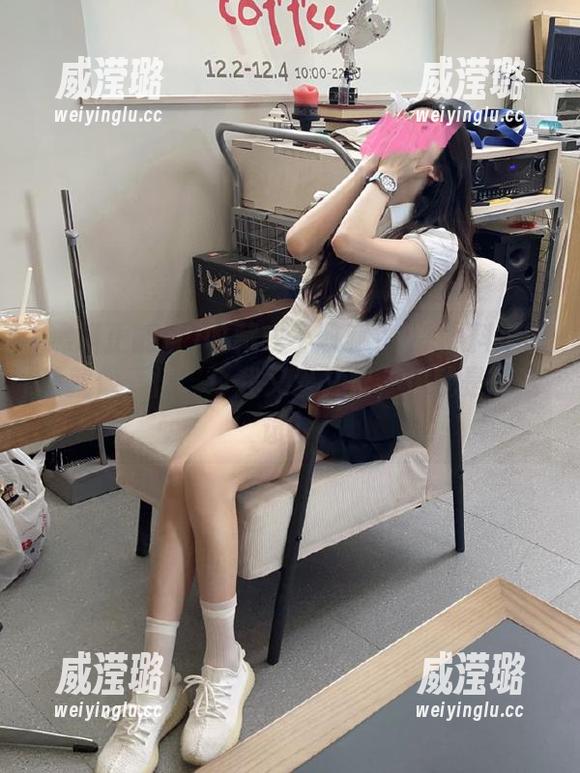收藏或不收藏？91黑料正能量就像爱情，令我又爱又恨，但就是想试试！