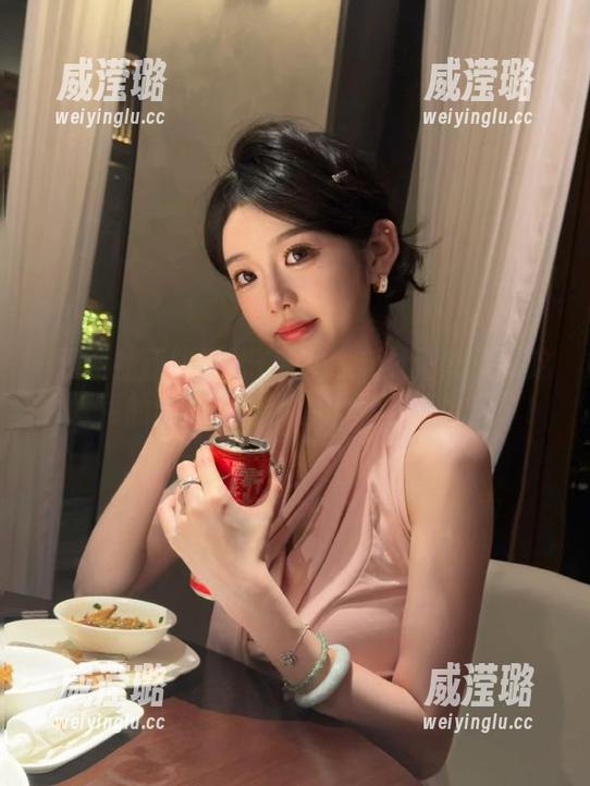 黑料社正能量 分享下黑料社正能量:这么好用的破解版,我都发愁下载太慢了!