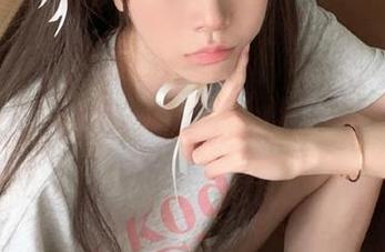 黑料网发布的八卦，简直是个24小时不打烊的美食摊
