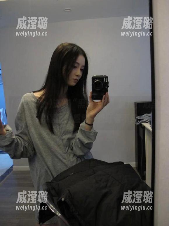 浏览“黑料网址”链接，心里总有种凉凉的感觉，想盯着不放…